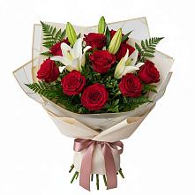 Букет цветов из:  Лилии и Розы в Курорт-Дарасун