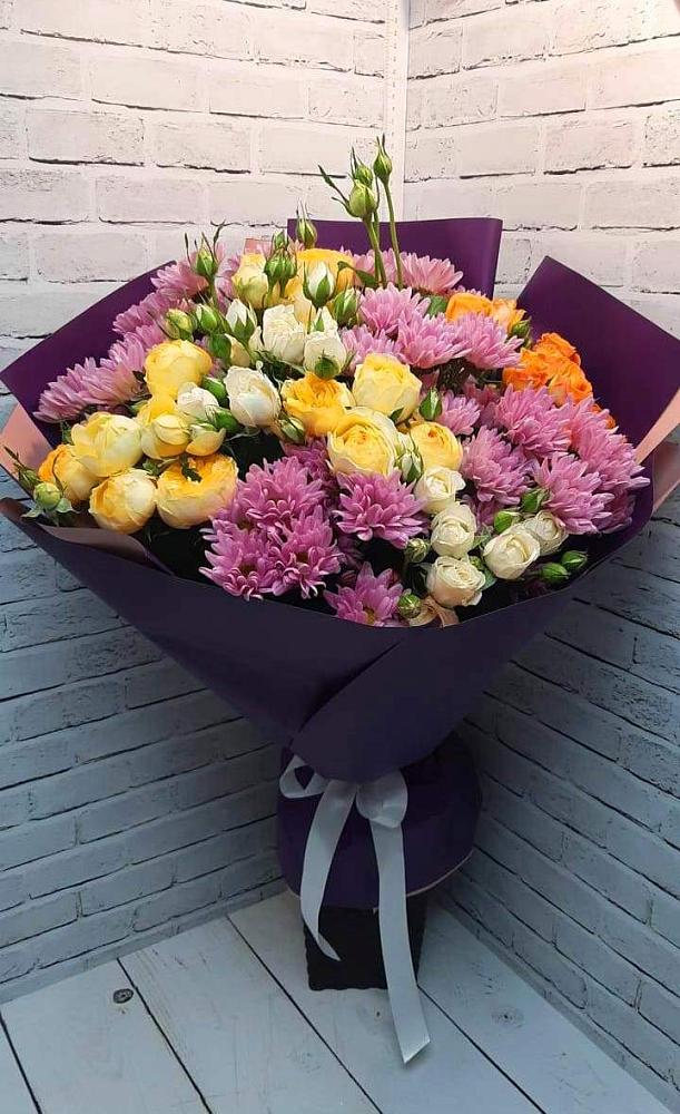 Букет цветов из: Хризантемы и Розы в Курорт-Дарасун