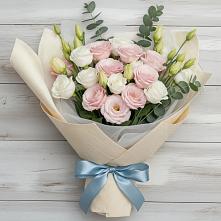 Букет цветов из:  Лизиантусы в Курорт-Дарасун