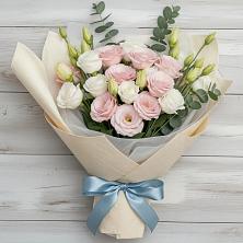 Букет цветов из:  Лизиантусы в Курорт-Дарасун