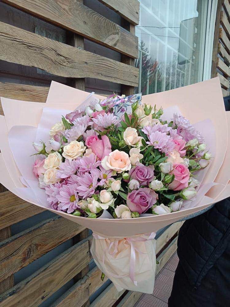 Букет цветов из: Розы и Хризантемы в Курорт-Дарасун