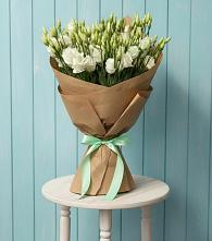 Букет цветов из:  Лизиантусы в Курорт-Дарасун