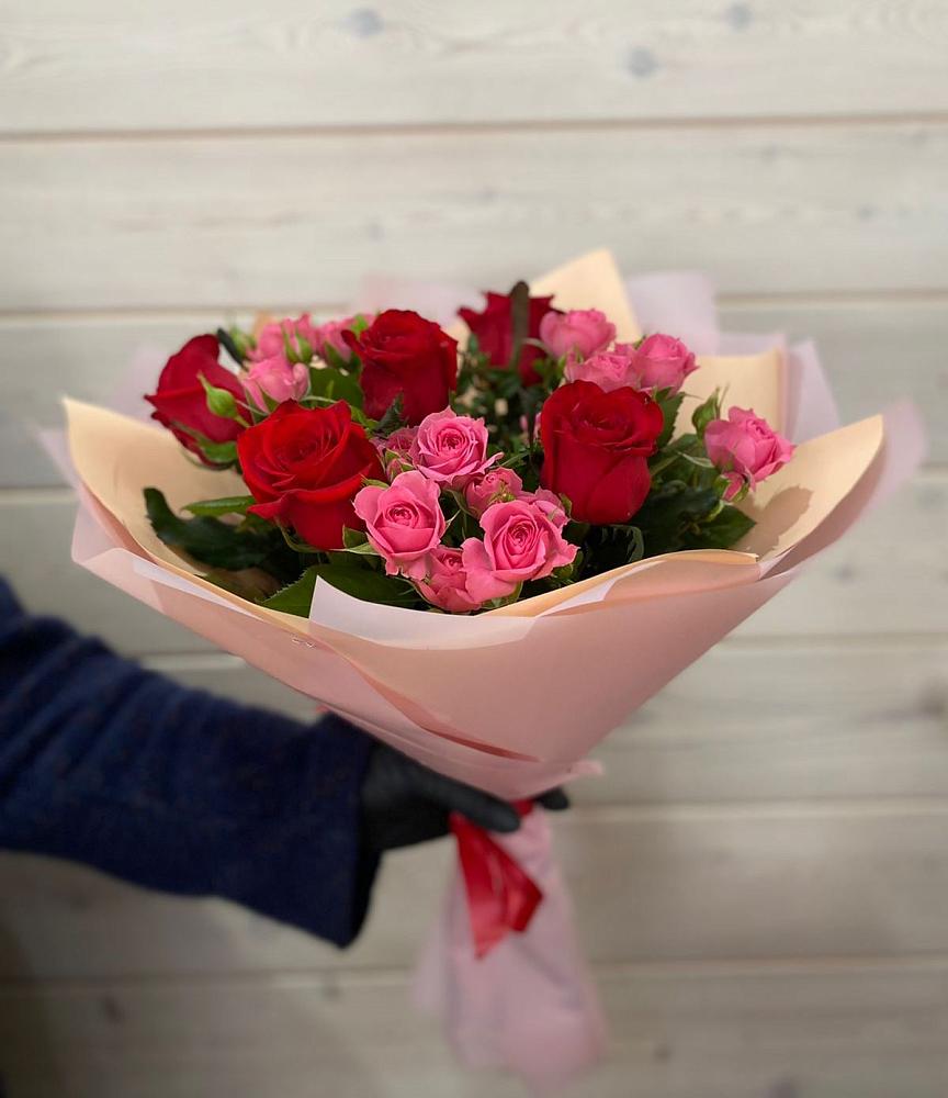 Букет цветов из: Розы в Курорт-Дарасун