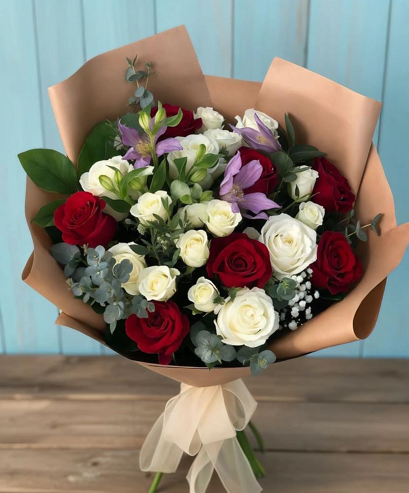 Букет цветов из: Розы и Альстромерии в Курорт-Дарасун